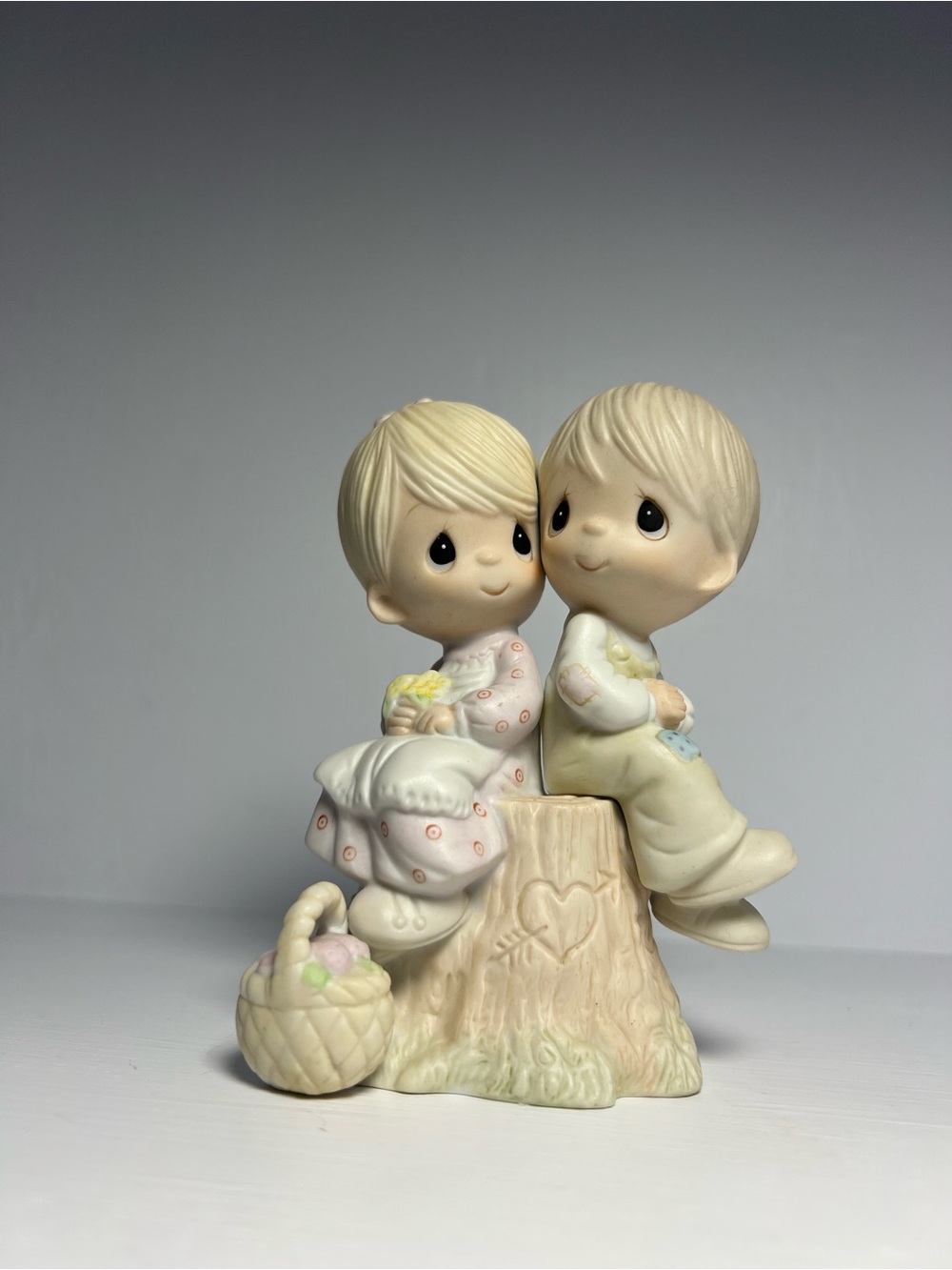 Precious Moments "Love One Another" Figurine E-1376
